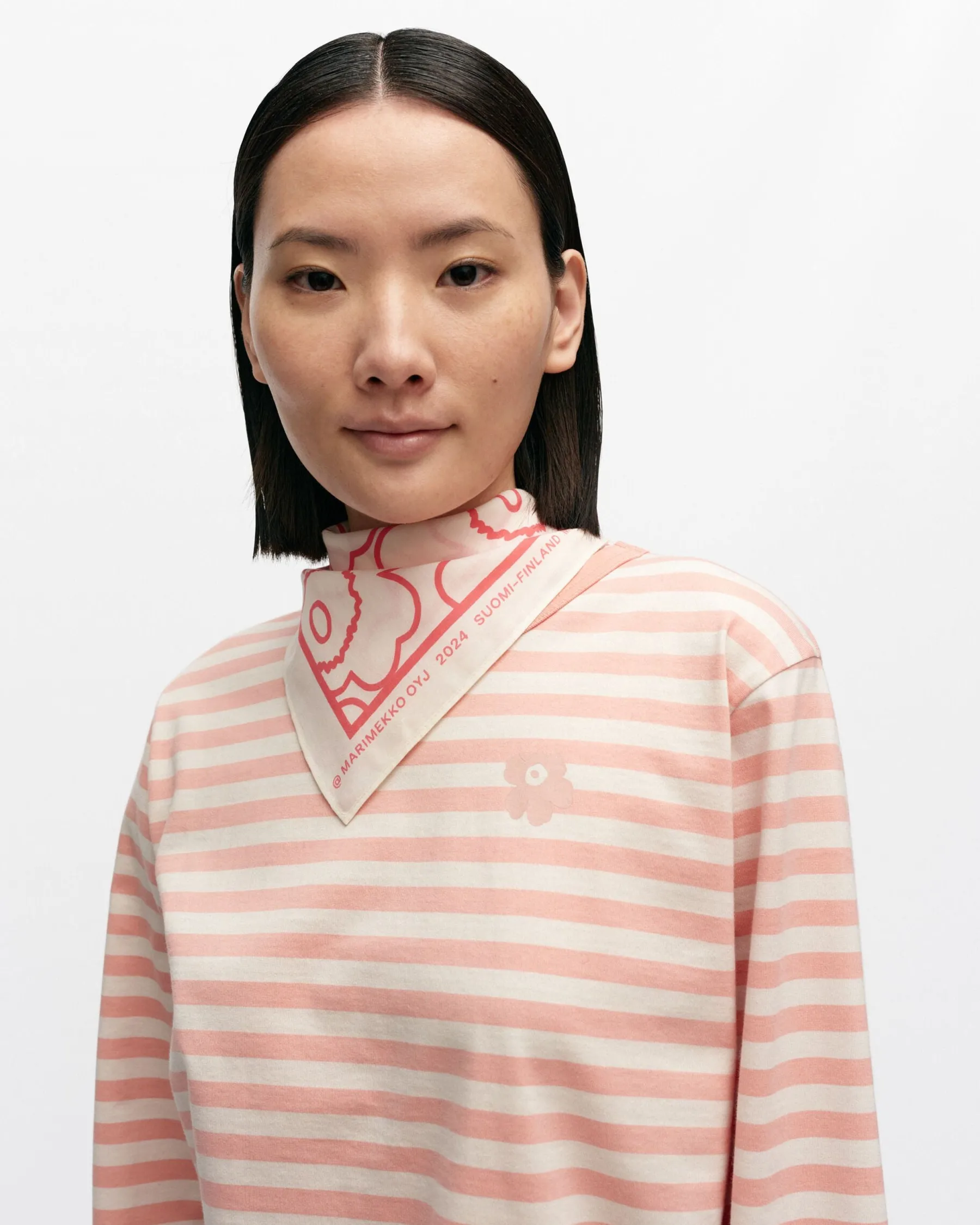 Huivit^Marimekko Astrilli Piirto Unikko Huivi