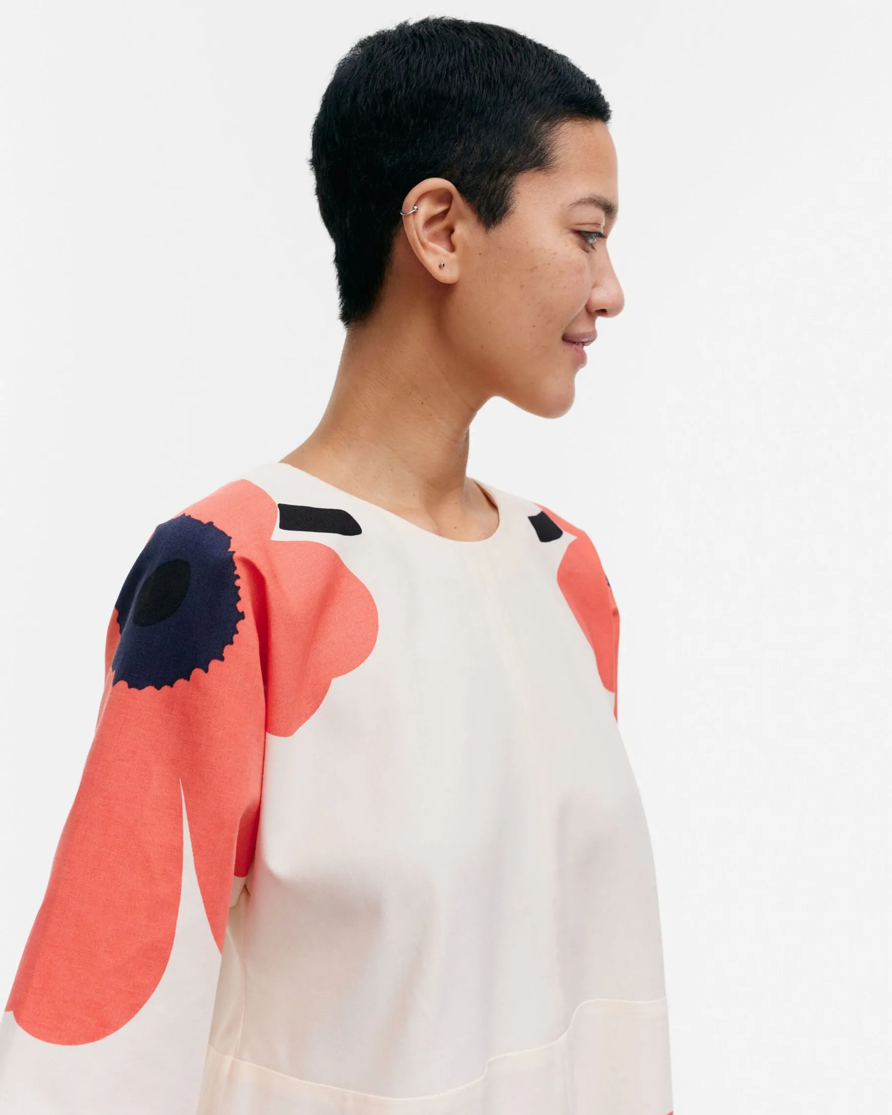 Mekot^Marimekko Kaiku Heijastus Unikko Puuvillapellavamekko