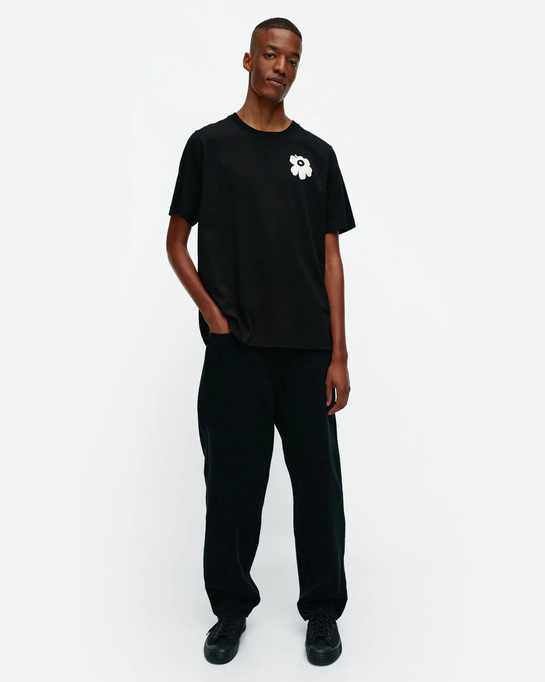 Unisex^Marimekko Kioski Embla Unikko Placement T-Paita