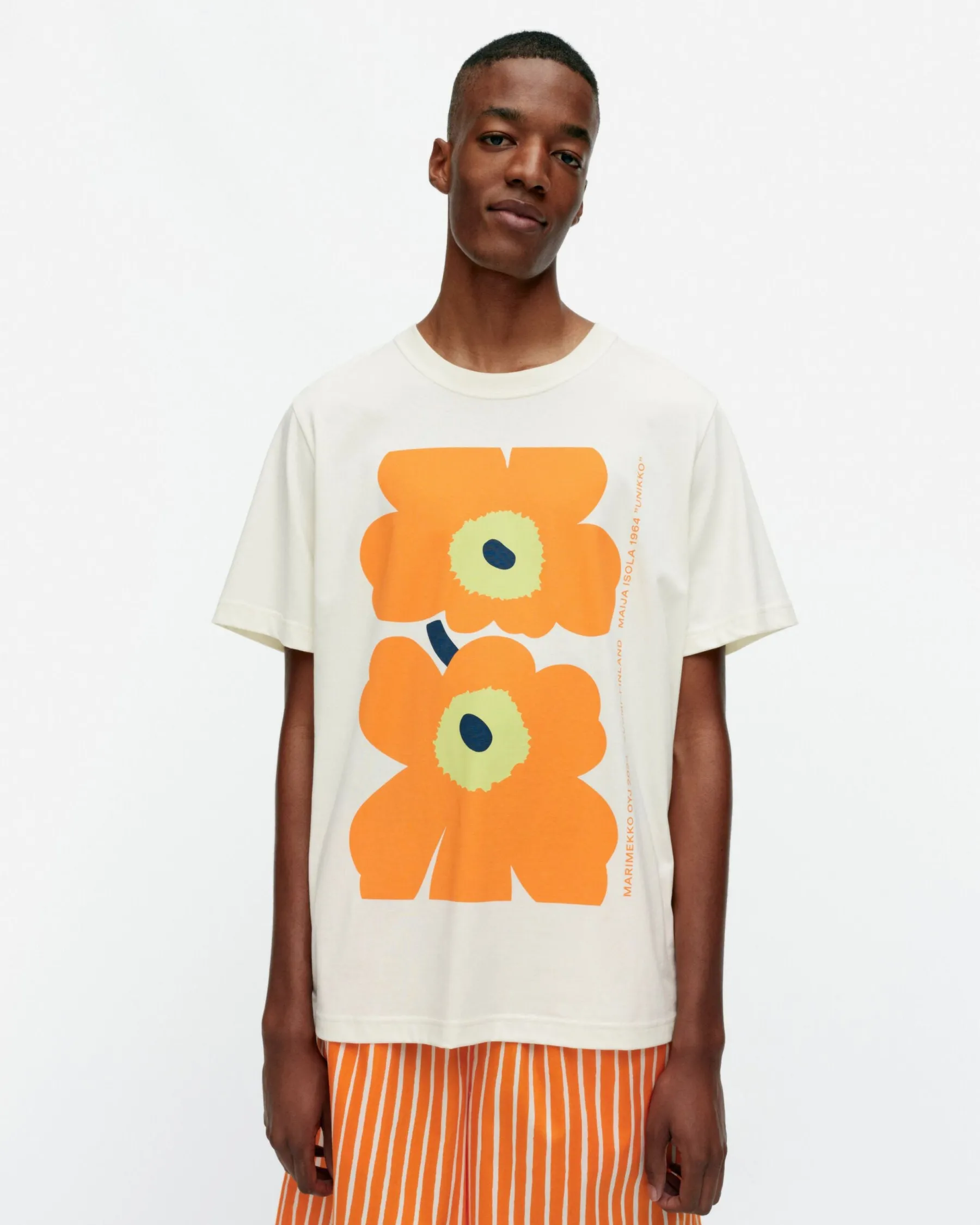 Paidat Ja Tunikat^Marimekko Kioski Embla Unikko Placement T-Paita