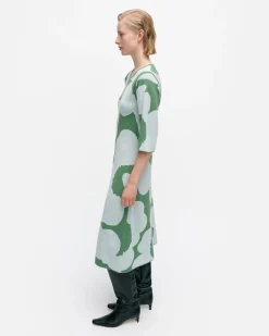 Mekot^Marimekko Pointti Unikko Villaneulemekko